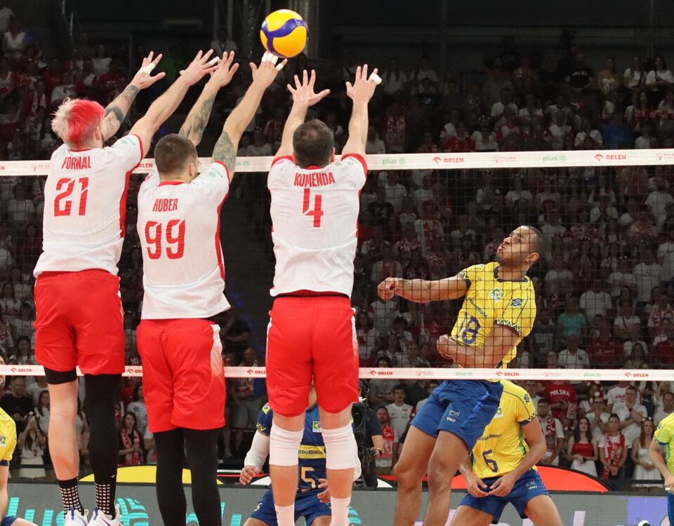 Nie brakuje sensacyjnych rozstrzygnięć na mistrzostwach świata siatkarzy.